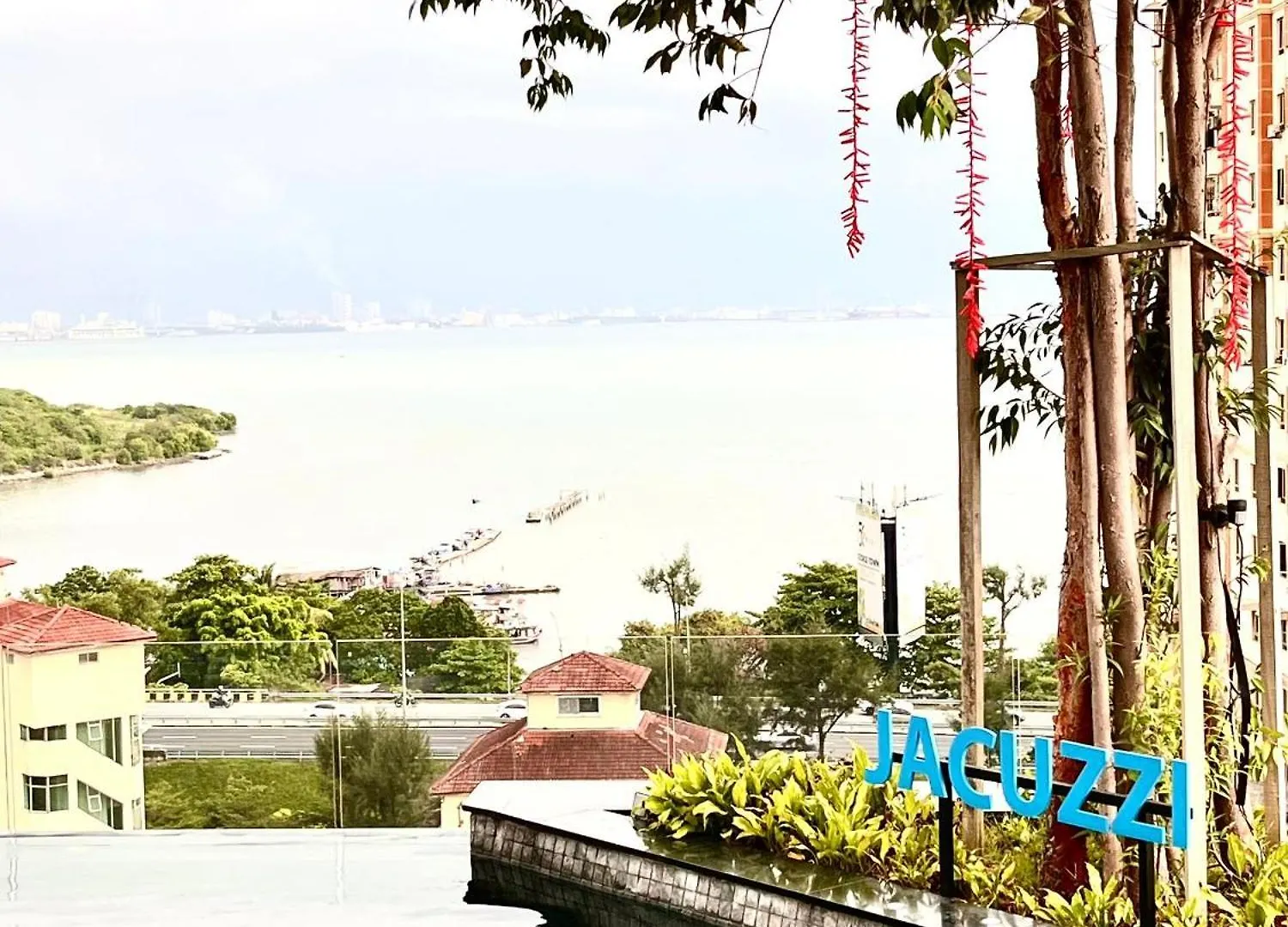Georgetown Childroom Seaview & Cityview Infinity Pool With 2 Carpark Jelutong Апарт-отель