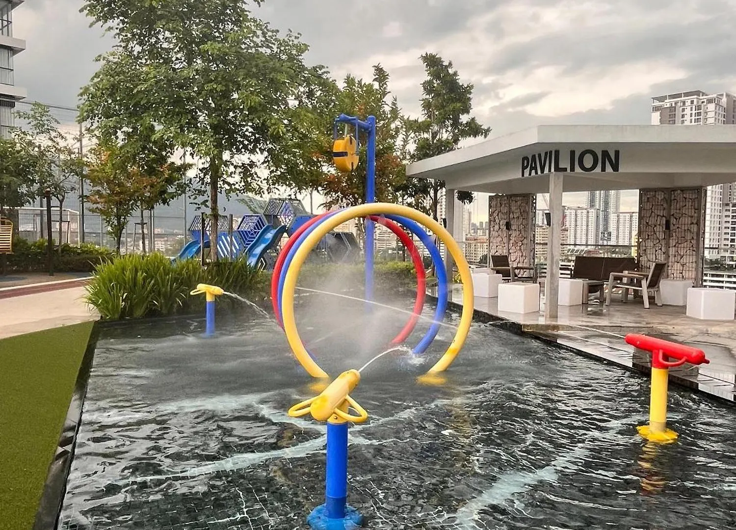 Georgetown Childroom Seaview & Cityview Infinity Pool With 2 Carpark Jelutong